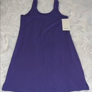 Lululemon Classic-Fit Cotton-Blend Scoop Dress size 4
Charged Indigo